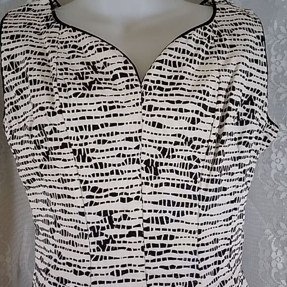 Vintage Handmade Dress Size 15 Approximately - Picture 4 of 16